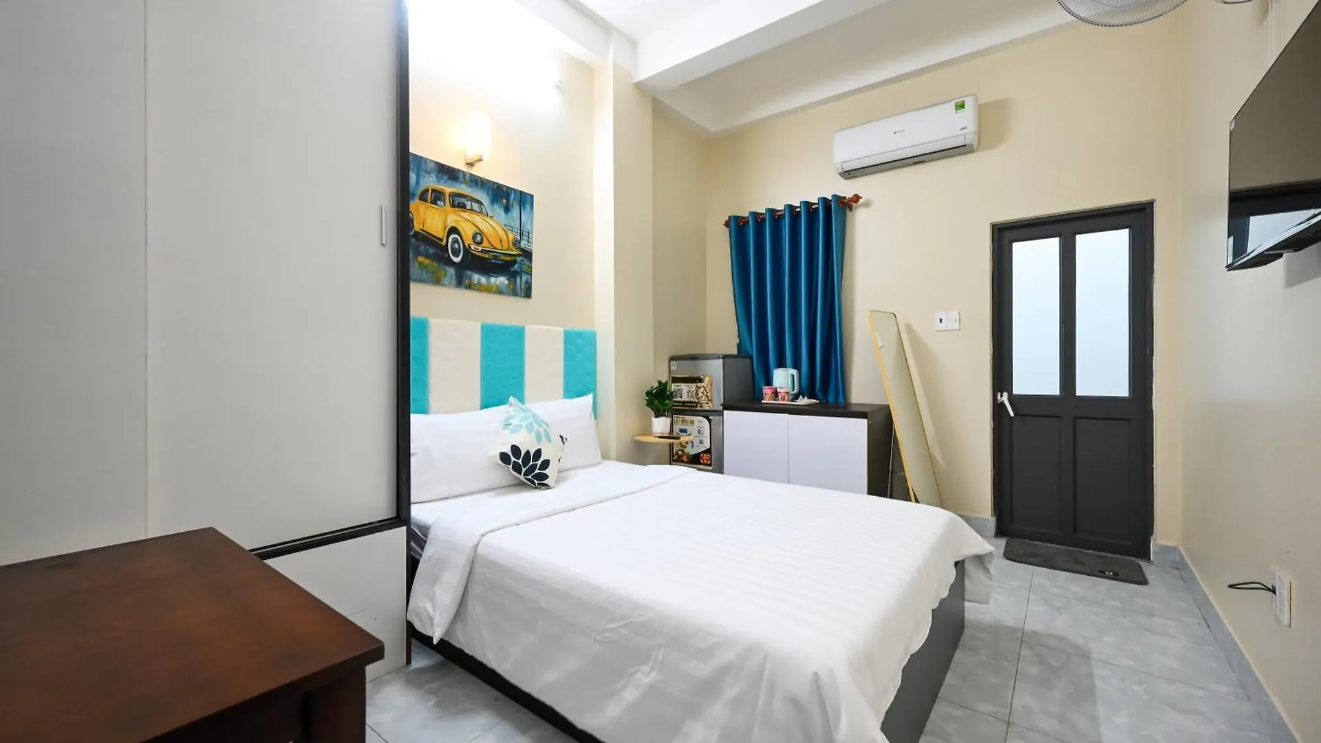 Montana Hotel & Aparment Saigon Airport Хошимин Вьетнам