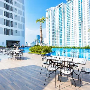 Апартаменты Double E Saigon In Rivergate Building, Хошимин